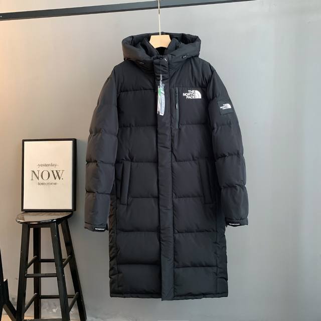 p440 | The North Face Korea's flagship Never Stop Exploring long down jacket! A
