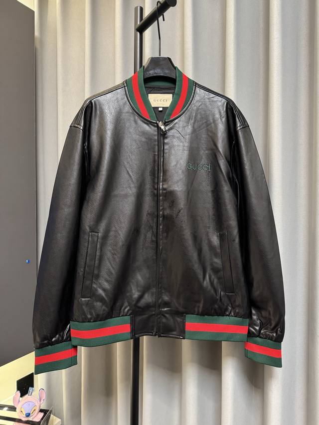 p400 High-end replica Gucci 26Fw G-brand logo embroidered baseball jacket, black p400 High-end replica Gucci 26Fw G-brand logo embroidered baseball jacket, black