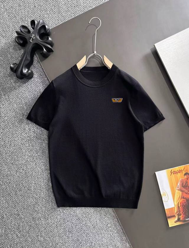 Ships the next day p180 Fendi 2026 Spring/Summer Men's Ice Silk Thin Knit Solid Ships the next day p180 Fendi 2026 Spring/Summer Men's Ice Silk Thin Knit Solid
