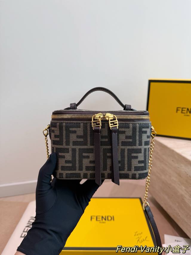 p330 Fendi