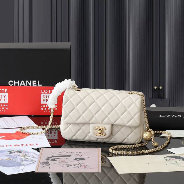 290. New Chanel flap bag with full gift box. I absolutely love this bag! The siz