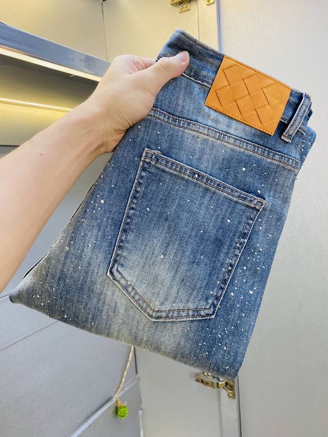 p250 Original quality, fits up to 200 lbs. Bottega Veneta 2026 slim denim jeans