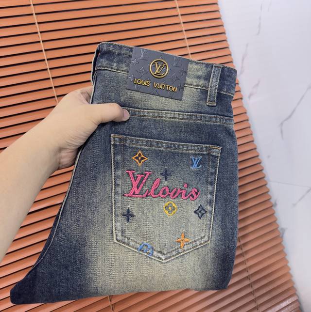 p250Lv Louis Vuitton 2026 New Arrival Jeans, a best-selling style from boutiques