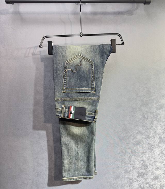 p260 Armani Early Spring New Arrival Jeans - Hot Selling Item from Department St
