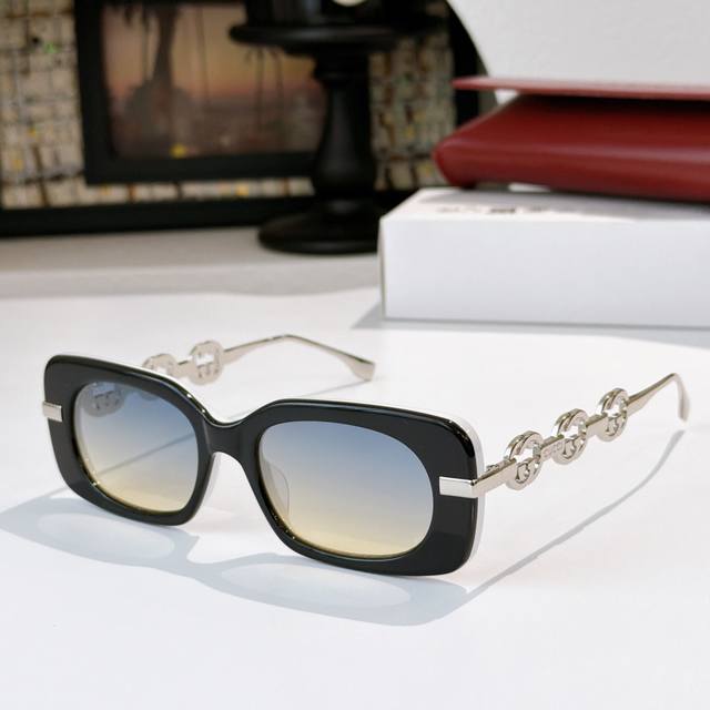 p180 Gucc* Model：Gg7302 Size：52口19-145