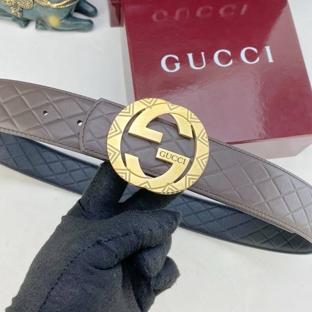 古奇 特种皮腰带系列 ，原厂五金精品不锈钢扣，手感柔软舒适 宽3.8Cm。p180