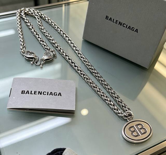 p170 原单货新品 巴黎世家项链 Balenciaga 新款项链专柜一致 细节做工精细 每个细节流程到位 设计工艺精细 火爆款出货 设计独特 K金风格 巴黎世