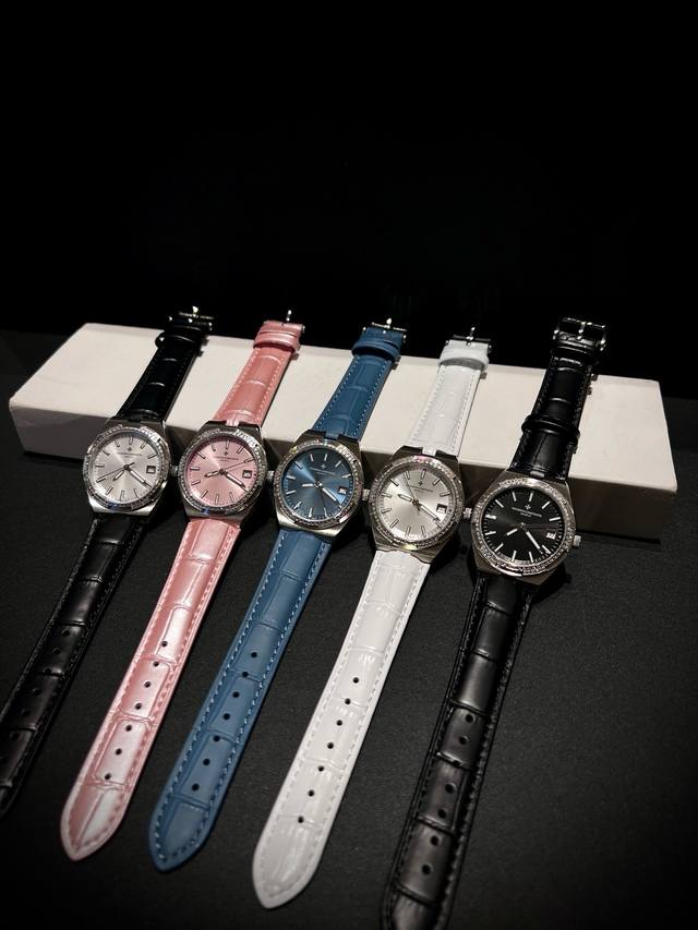 470 Vacheron Constantin Overseas Collection: Original imported quartz movement,